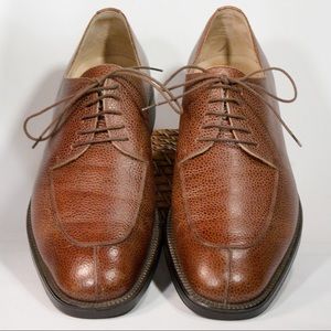 Ferragamo Pebble Grain Split Toe Derby shoes